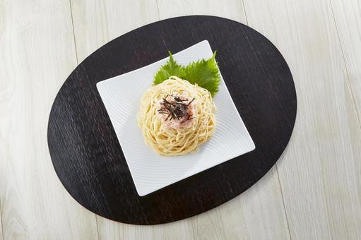 和風たらこパスタ 和風たらこパスタ たらこパスタ,たらこスパゲッティ,真俯瞰の写真素材