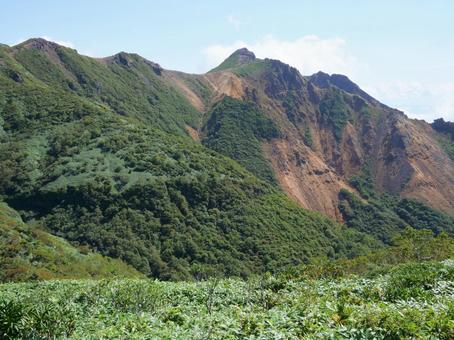 熊見曽根からの朝日岳方面 熊見曽根からの朝日岳方面 朝日岳,ハイキング,高原の写真素材