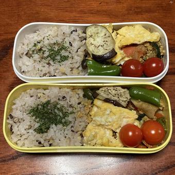 雑穀米×キーマカレー 雑穀米×キーマカレー キーマカレー,カレー,自炊の写真素材
