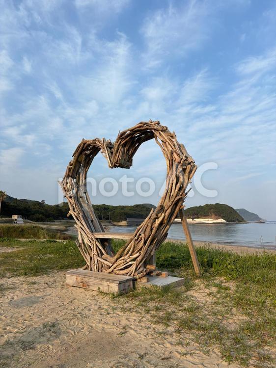 糸島観光 糸島,海岸,ハートの写真素材
