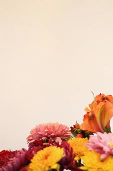 オレンジとピンク系の花のブーケ(タテ) オレンジとピンク系の花のブーケ(タテ) 花,ブーケ,フラワーアレンジメントの写真素材