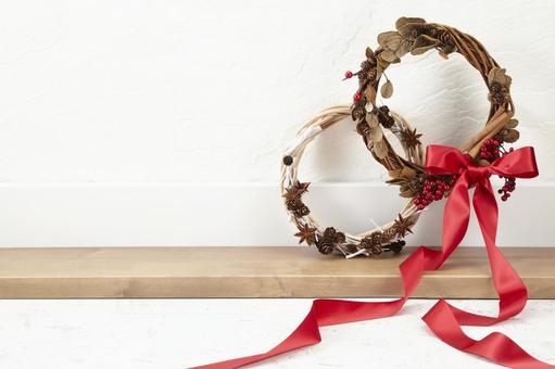 リース　リボン　ポストカード リース,オーナメント,リボンの写真素材