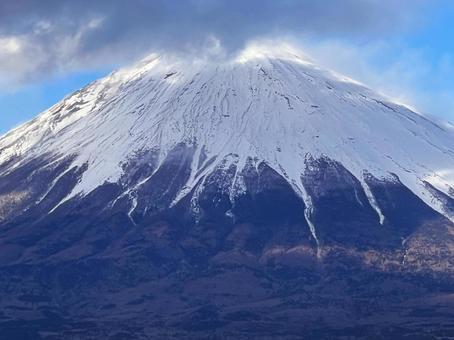 春の富士山 春の富士山 富士山,富士,頂上の写真素材