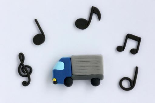 音符に囲まれたトラック 音符に囲まれたトラック トラック,音符,ダンプカーの写真素材