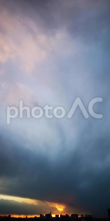 1月の夕焼け空 1月,夕焼け,夕暮れの写真素材