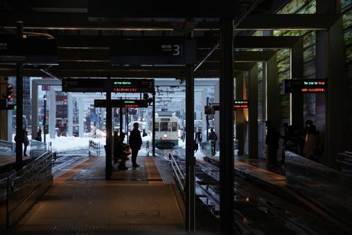 富山駅LRTのりば 富山駅,冬,雪の写真素材
