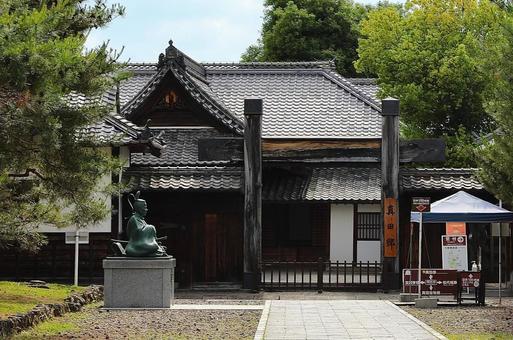 真田邸2 真田邸2 真田,六文銭,門の写真素材