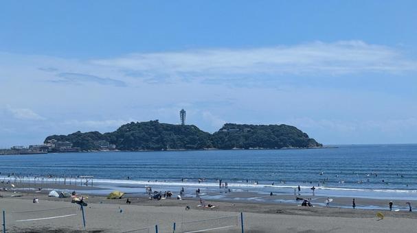 青空と江の島 青空と江の島の写真