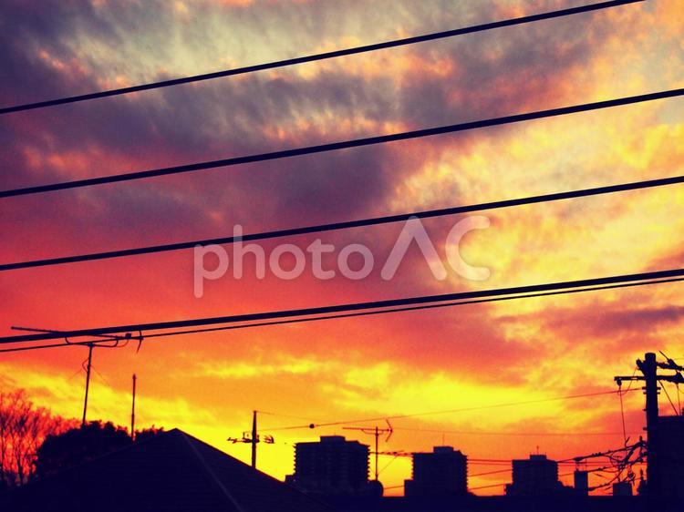 夕暮れ 夕焼け,夕日,夕暮れの写真素材