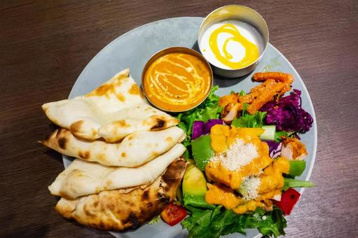 Naan and curry set, JPG