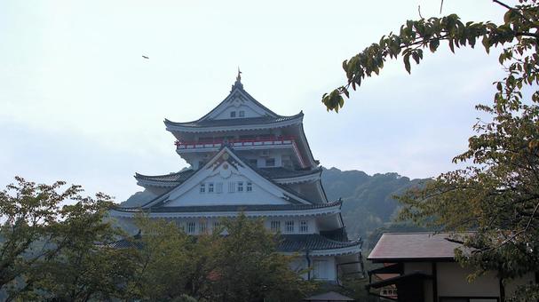 晩夏の観光施設熱海城 晩夏の観光施設熱海城の写真