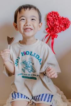 あげないよ！ 3歳,男の子,幼児の写真素材