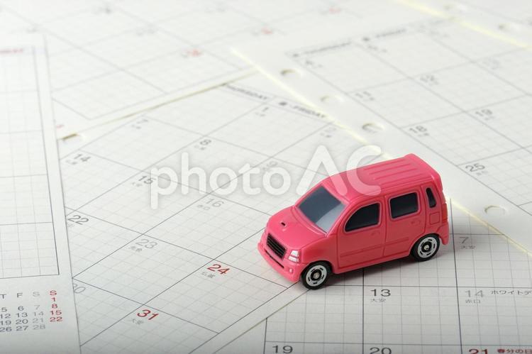 車の模型とカレンダー 車,自動車,カレンダーの写真素材