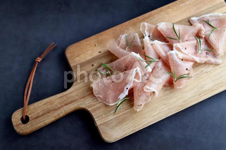 生ハム（ズームアウト） 生ハム,ハム,加工肉の写真素材
