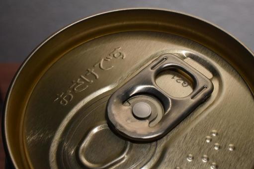 缶ビール ビール,プルタブ,イージーオープンエンドの写真素材