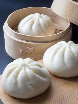 蒸上がる肉まん 肉まん,豚まん,中華まんの写真素材