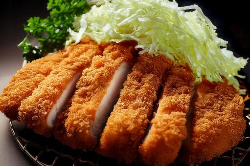 ザクザク衣のとんかつ ザクザク衣のとんかつの写真