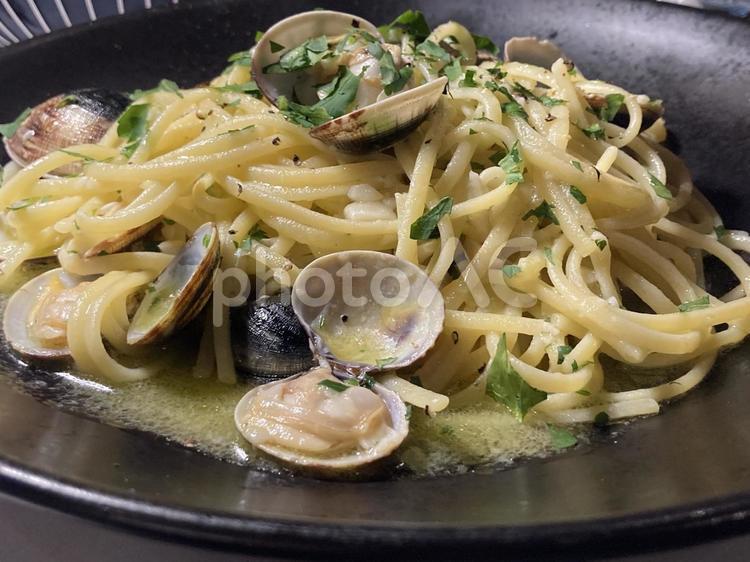 アサリの旨味たっぷりボンゴレビアンコ アサリ,イタリアン料理,イタリアンレストランの写真素材