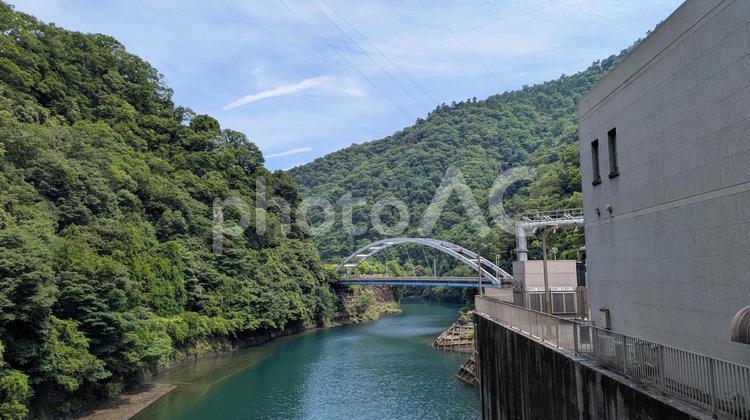 宮ヶ瀬ダムの景色 宮ヶ瀬ダム,ダム,水の写真素材