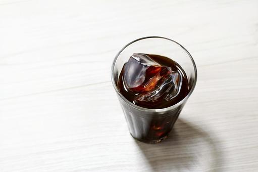 キンキンに冷えたアイスコーヒー キンキンに冷えたアイスコーヒー アイスコーヒー,珈琲,氷の写真素材