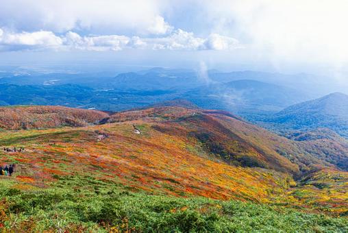 秋色に染まる 栗駒山の絶景 秋色に染まる 栗駒山の絶景の写真