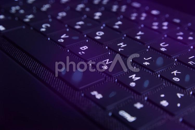 キーボードに指紋が浮かぶ 指紋,キーボード,パソコンの写真素材