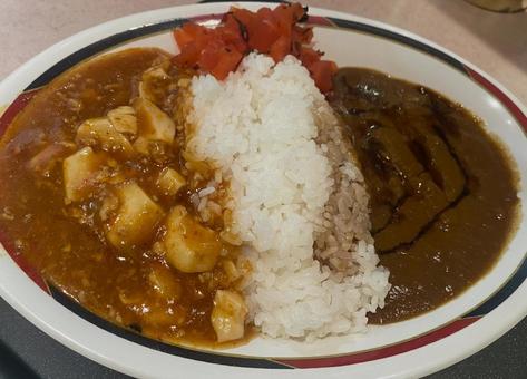 カレー 麻婆豆腐 カレー 麻婆豆腐 麻婆豆腐カレー,麻婆豆腐,カレーの写真素材