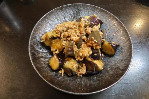 ピリ辛マーボー茄子 麻婆茄子,豆板醤,ナスの写真素材
