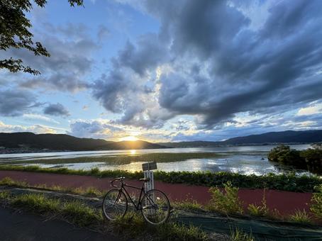 自転車 自転車 自転車,サイクリング,散歩の写真素材