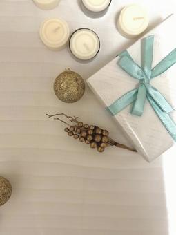 ホワイトクリスマス　背景 クリスマス,xmas,ホワイトの写真素材