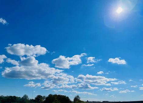 青い空の写真