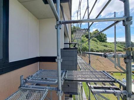 住宅改修工事の様子足場から 住宅改修工事の様子足場から 足場,住宅,外壁の写真素材