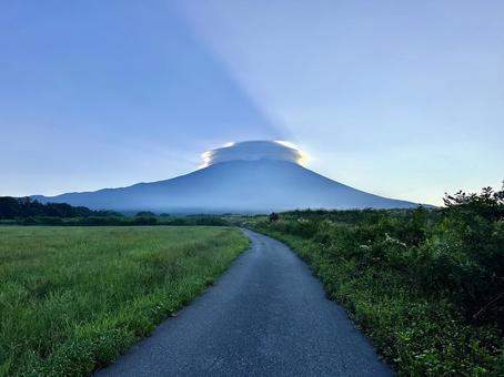朝空と富士山 朝空と富士山の写真