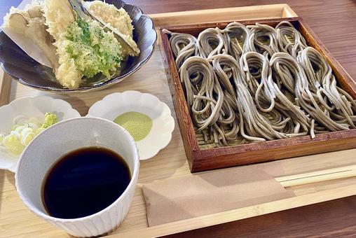 Photo, tempura, sesame soba, buckwheat, 
