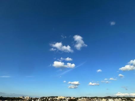 blue sky, floating clouds, sky, clouds, JPG