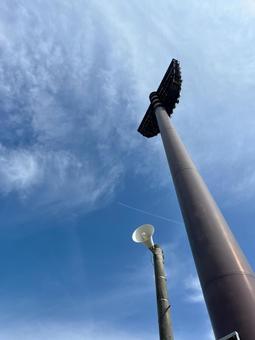 Lighting Tower Contrail, JPG Lighting Tower Contrail, JPG