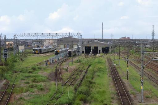 JR新津駅 駅構内車庫・電車区 JR新津駅 駅構内車庫・電車区 jr新津駅,jr,新津駅の写真素材