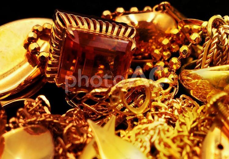 貴金属　アクセサリー　ゴールド　素材7　イメージ 宝,お宝,goldの写真素材
