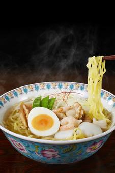 塩ラーメン 塩ラーメンの写真