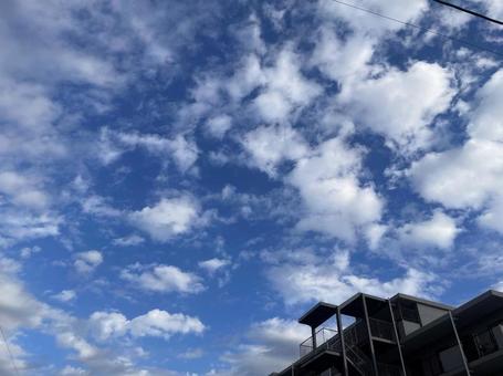 Photo, fall cloud, autumn sky, woman&#39;s heart and autumn sky, 
