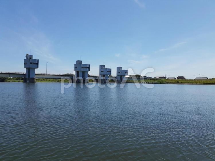 小貝川　岡堰　水門 小貝川,川,河川の写真素材