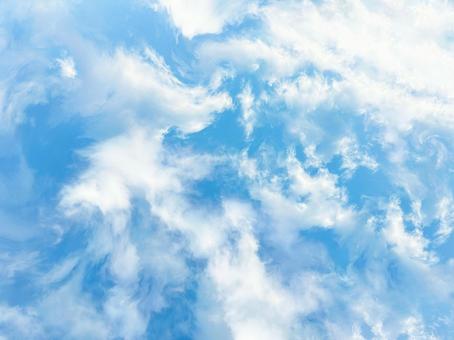 スカイブルーと白い雲 スカイブルーと白い雲 雲,空,白の写真素材