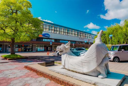 【鳥取】鳥取駅前のモニュメント 鳥取駅,駅前,駅の写真素材