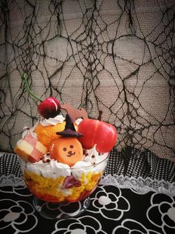 ハロウィンのスイーツ ハロウィンのスイーツ ハロウィン,パフェ,秋の写真素材