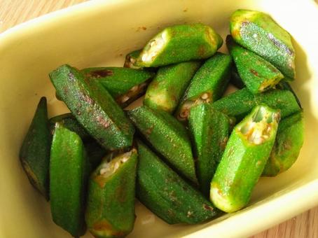 おくらカレー炒め オクラ,おくら,okraの写真素材