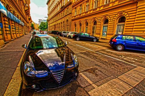 ウィーンの街中駐車風景 ウィーンの街中駐車風景の写真