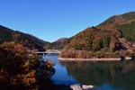 奥多摩湖の紅葉 奥多摩湖,紅葉,秋の写真素材