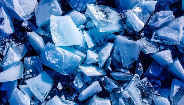 細かく砕かれた氷 細かく砕かれた氷の写真