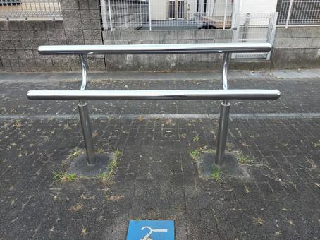 屋外の運動器具 屋外の運動器具 屋外,健康,健康器具の写真素材