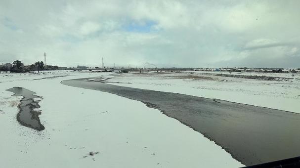 Rivers in Niigata Prefecture in winter, JPG